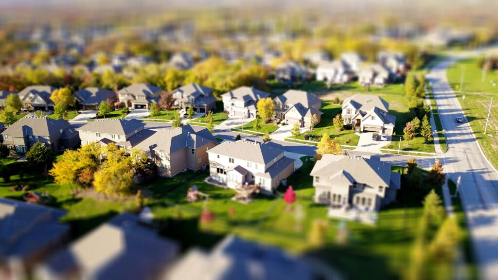 Cleveland Suburban Neighbourhood Aerial Photo neighbourhood view in Cleveland for cash house sale